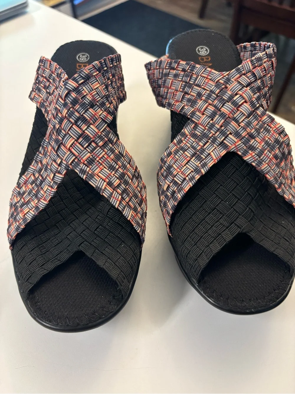 Bernie mev. Bernadette Slip On Wedge Sandals Size 39